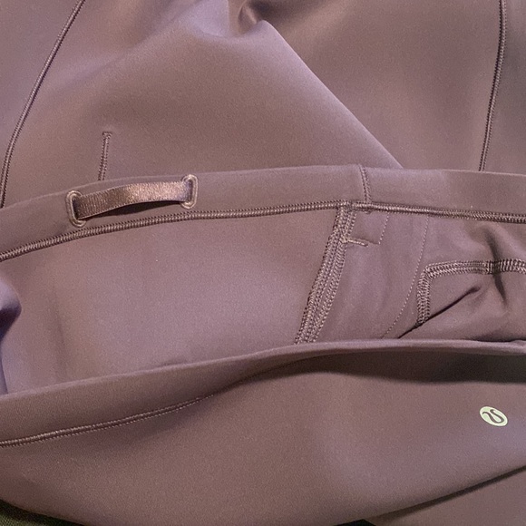 Lululemon Pullover - Picture 4 of 10